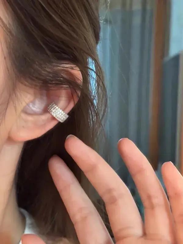 Clip d'oreille en forme de C de luxe entièrement orné de strass pour femmes, en acier inoxydable cou
