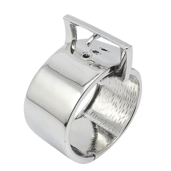 Bracelet Manchette Plaqué Rhodium Elégant Pour Femmes Occasions Professionnelles Et Festives