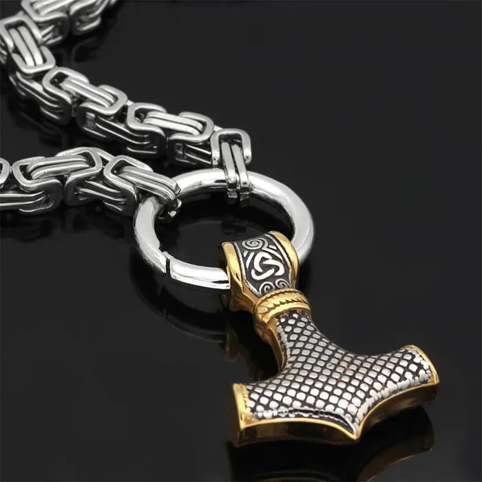 Collier loup celtique nordique avec pendentif tête de loup Viking en acier inoxydable, amulette nordique pour hommes, bijou punk pour parties et occasions spéciales
