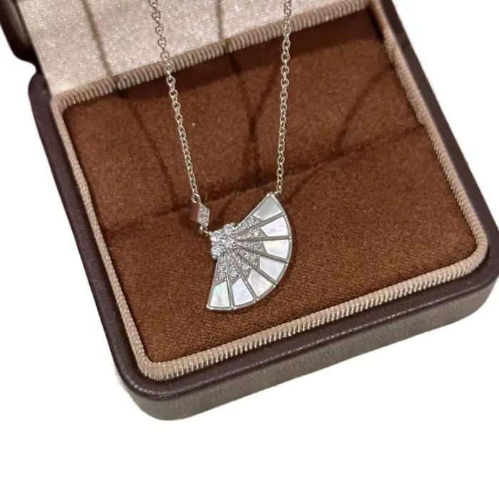 Collier élégant en argent 925 blanc Fritillaria