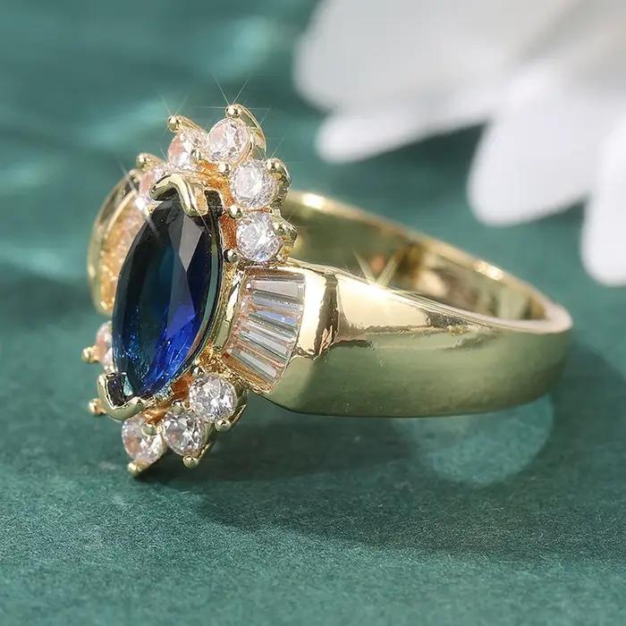 Bague de luxe scintillante en zircone synthétique pour femme