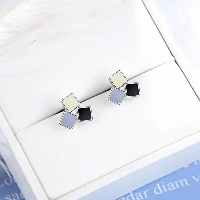 Boucles d'oreilles à clous carrées en argent Sterling 925 avec zirconium et cristal pour femme style élégant et moderne