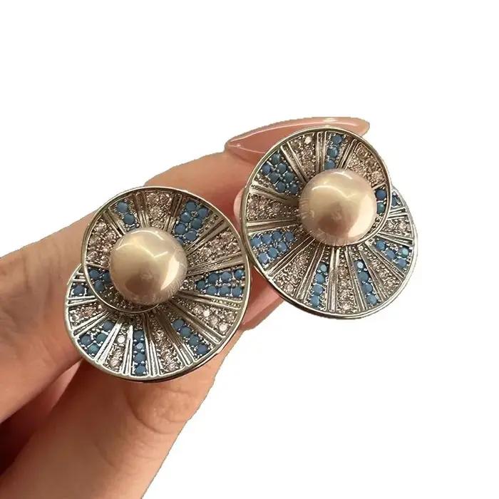 Boucles d'oreilles à clous en cristal bleu pour femmes