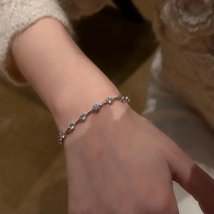 Bracelets de luxe légers et uniques pour femmes