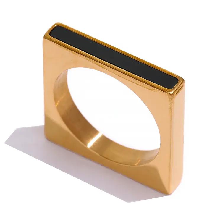 Bague géométrique carrée Yhpup en acier inoxydable plaqué or pour femmes style minimaliste et tempérament occidental occasions soirées et professionnelles