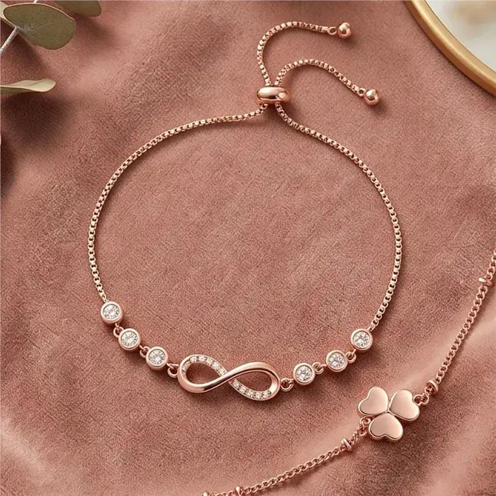 Bracelet réglable en forme de symbole d'infini en plaqué argent avec zircons brillants pour femmes occasions spéciales