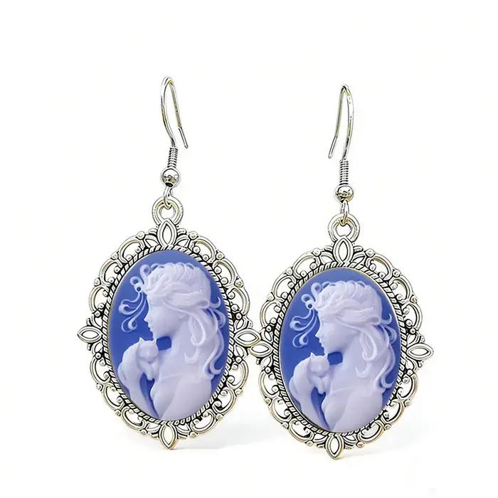 Boucles d'oreilles pendantes en verre camée victorien