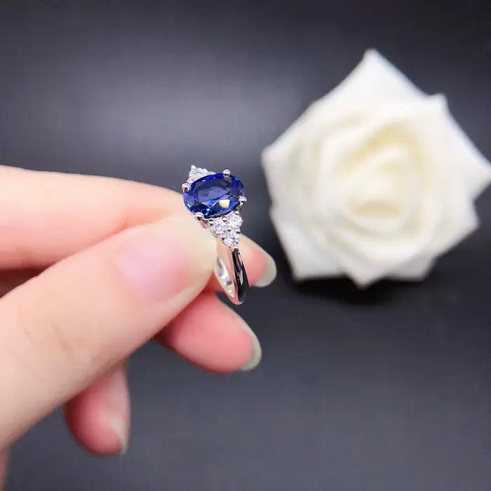 Bague de fiançailles en or blanc 14 carats pour femme