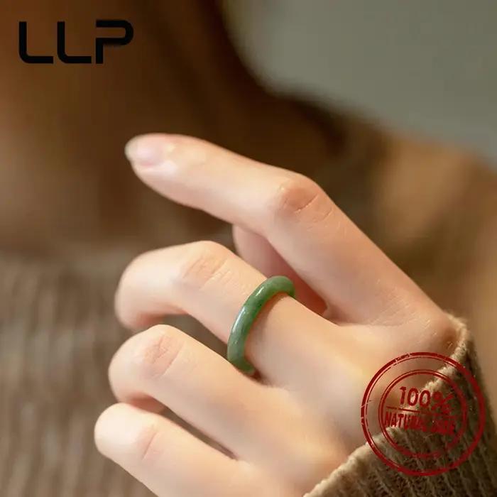 Bague en jadéite de qualité A naturelle pour femmes symbole de bonne chance classique et moderne pour usage quotidien et occasions spéciales