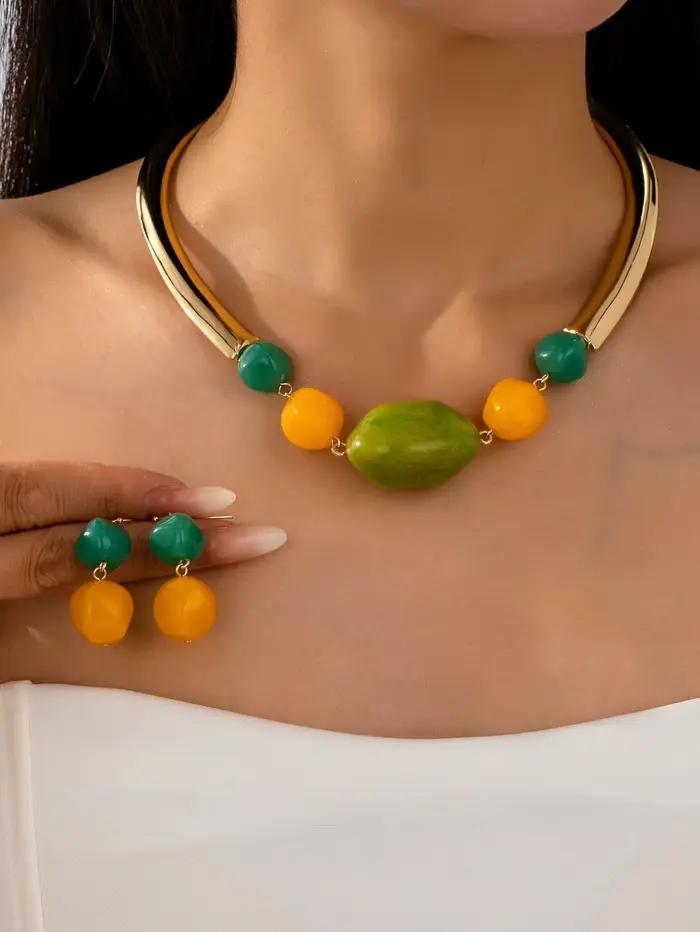 Ensemble ras du cou et boucles d'oreilles pour femmes