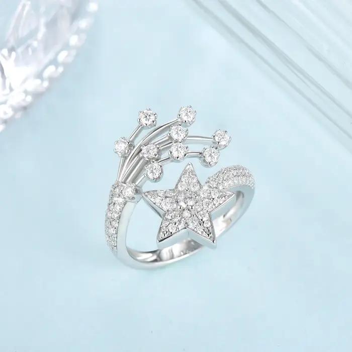 Bague étoile en argent sterling 925 entièrement sertie de moissanite