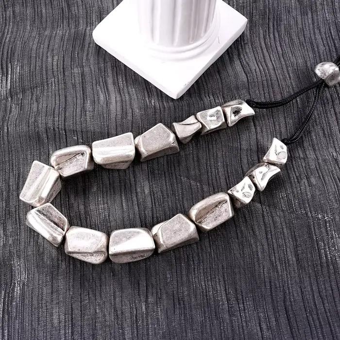 Collier irrégulier Unique marocain pour femmes avec corde réglable