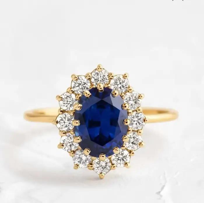 Bague ovale incrustée de Zircon bleu pour femmes