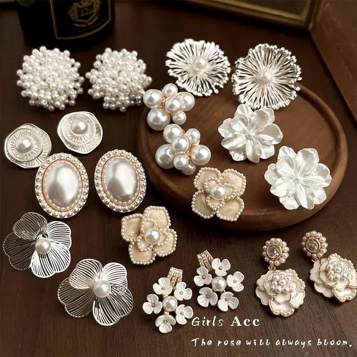 Boucles d'oreilles clous élégantes en fausses perles baroques françaises 2026 pour femmes