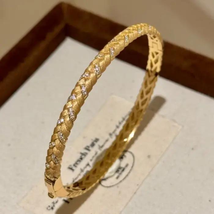 Bracelet tissé brossé de style doux vintage pour femme