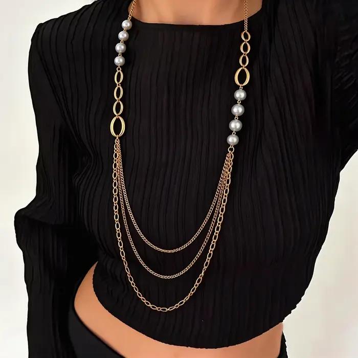 Collier à chaîne de perles multicouches avec pendentif long à franges