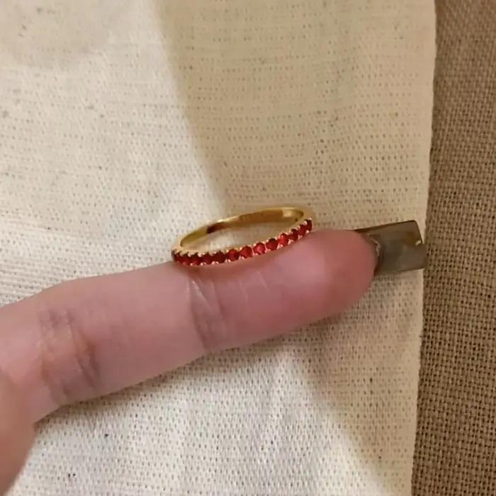 ANENJERY – bague fine en Zircon rouge pour femmes, couleur or, Design de luxe simple, bijoux délicat