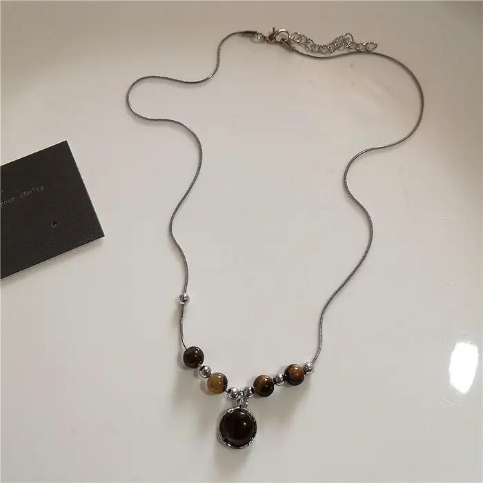 Collier Vintage en cuir avec pendentif soleil en pierre marron, ras du cou perlé, chaîne de clavicul