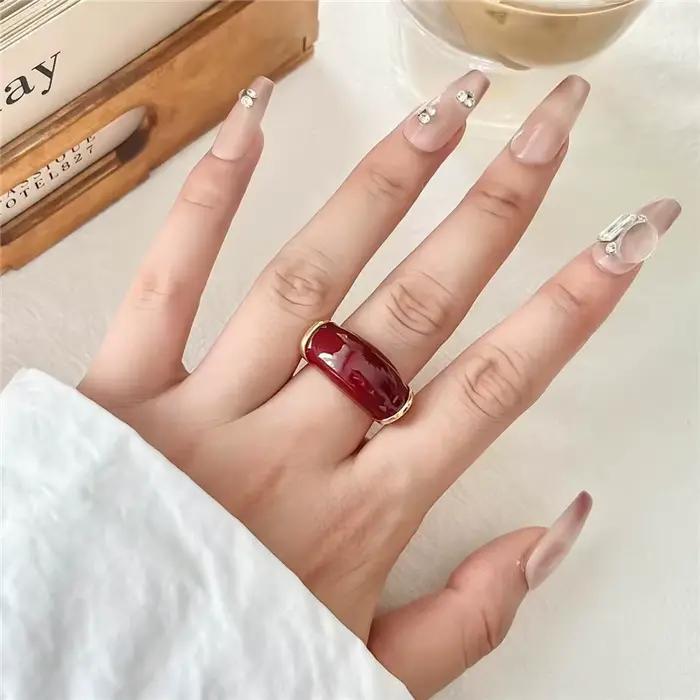 Bague en Arc irrégulier rétro européen et américain pour femmes