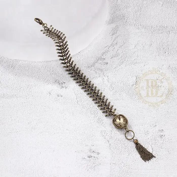 One Fashion Fish Sophia Bracelet en laiton finition antique
