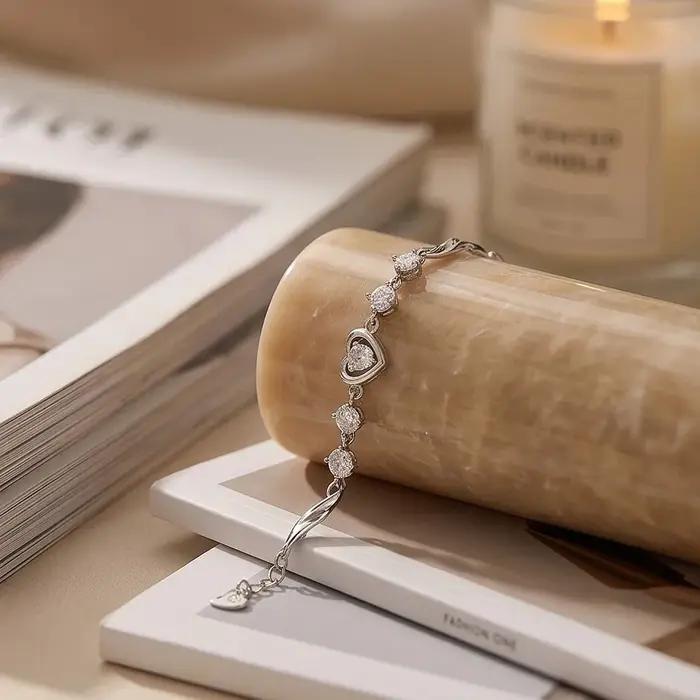 Bracelet à maillons ondulés torsadés pour femmes