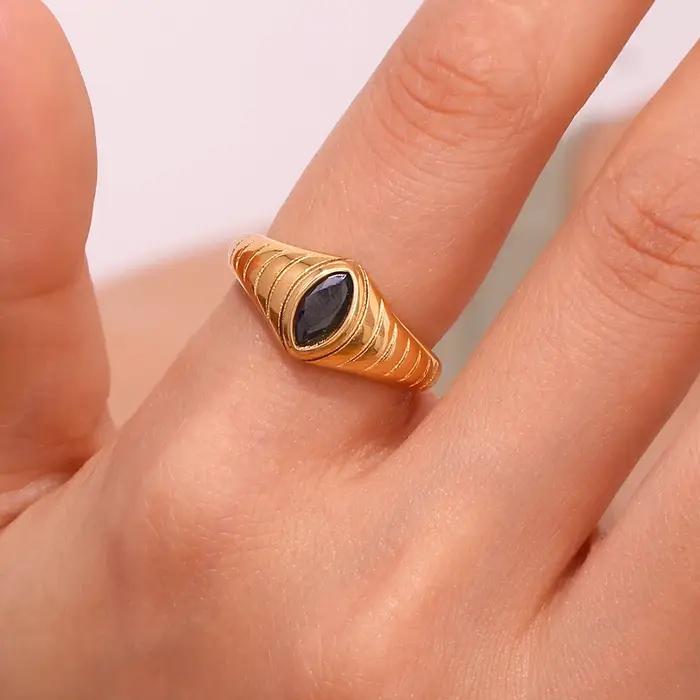 E.B.belle – bagues chevalières texturées en forme d'oeil en zircone cubique noire pour femme