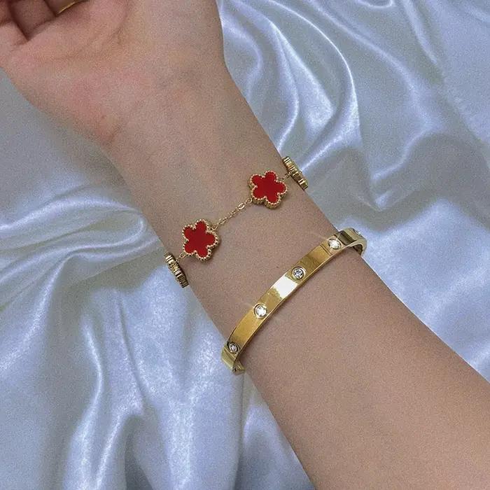 Bracelet empilable Trèfle d'amour pour femmes et adolescentes