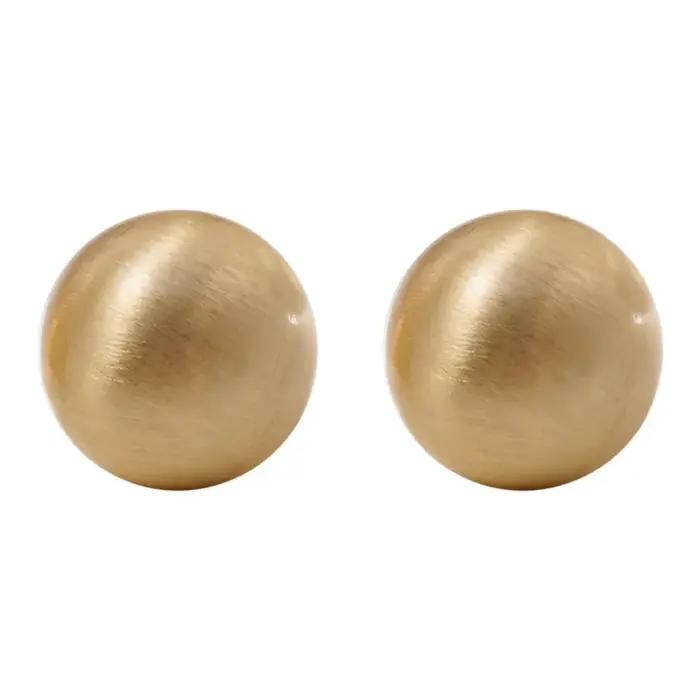 Boucles d'oreilles rondes et mates pour femmes