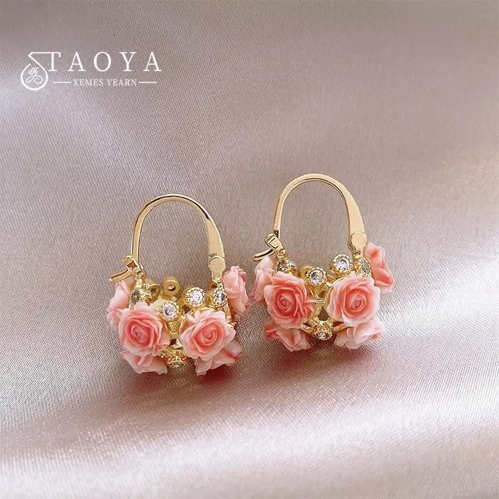 Boucles d'oreilles en pétales de fleurs roses pour femmes