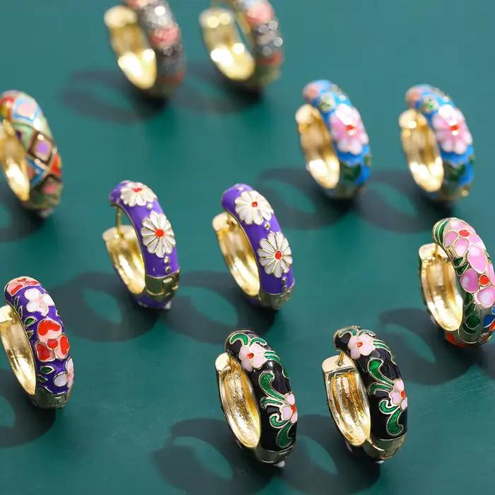 Boucles d'oreilles créoles petites Bohème colorées en émail