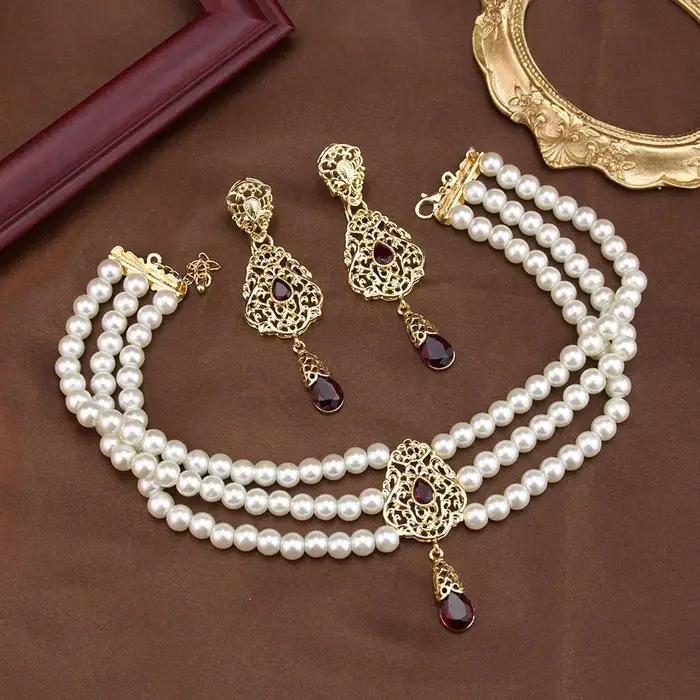 Ensemble de Bijoux Sunspicems Boucles d'Oreilles Pendantes et Collier Ras du Cou en Perles pour Femmes Occasions Spéciales