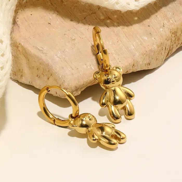 E.B.belle-Boucles d'oreilles créoles petit ours plaqué or