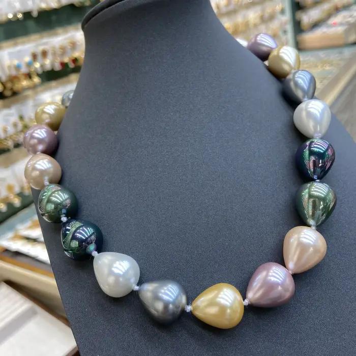 Grand collier de perles goutte d'eau Maillard pour femme