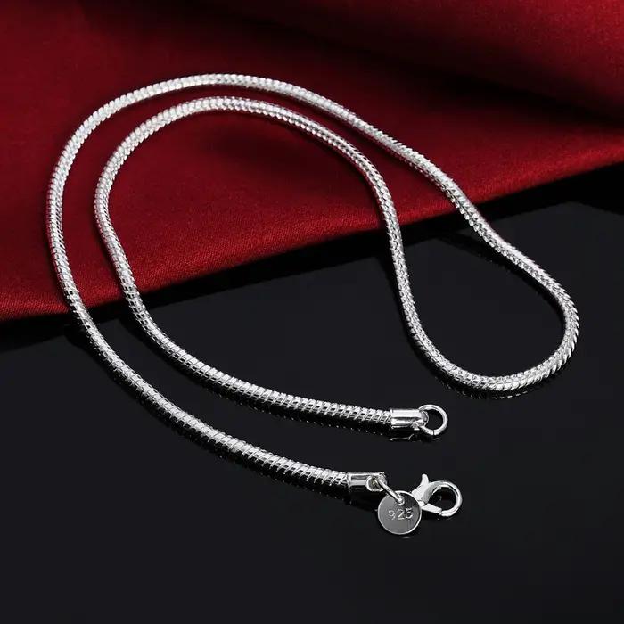 Collier chaîne serpent solide couleur argent 45-60cm
