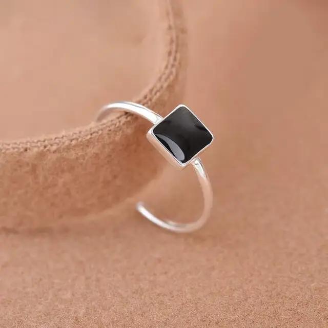 Bagues carrées noires couleur argent pour femmes et filles