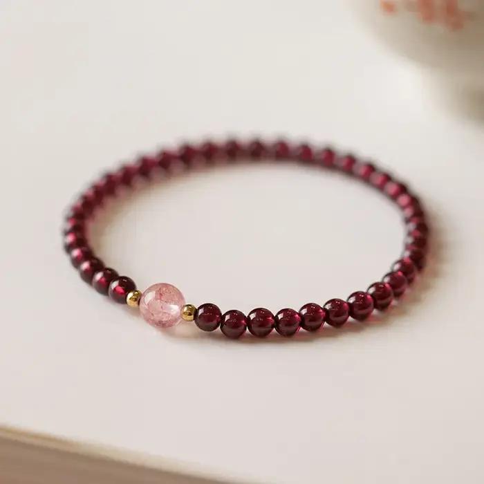 Bracelet en céramique grenat rouge pour filles style classique élégant pour étudiantes et grandes occasions