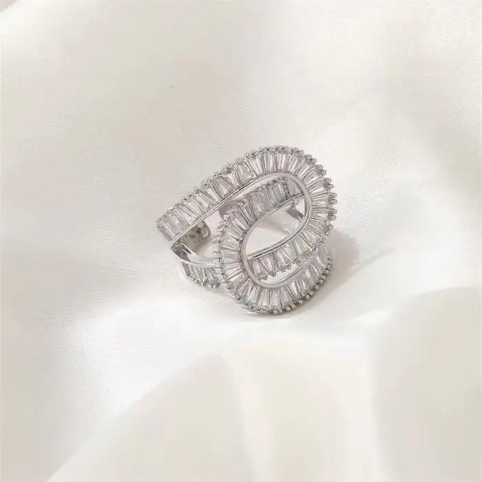 Bague en zircon cubique plaquée or 18 carats alliance de mariage redimensionnable pour femmes soirée gala cérémonie mariage occasion spéciale