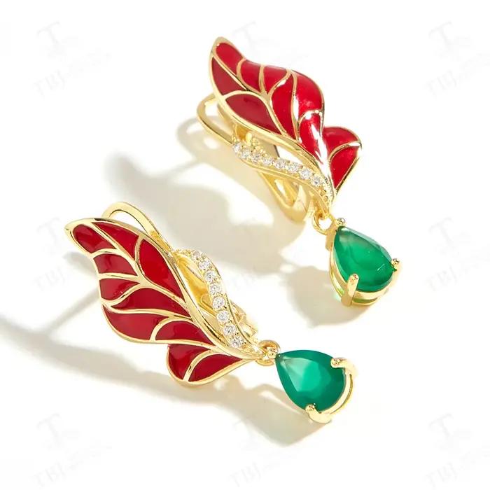 Boucles d'oreilles pendantes en argent au design magnifique pour femmes
