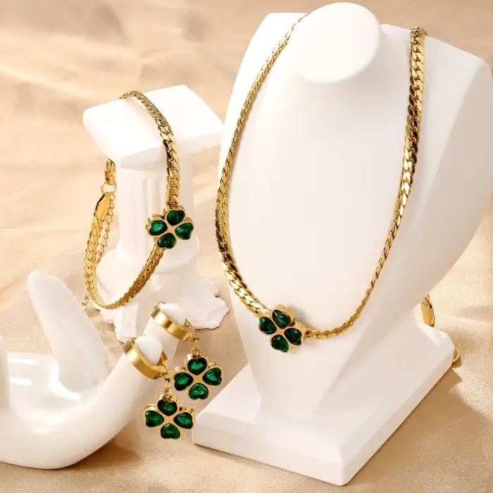 Ensemble de bijoux tendance de luxe léger avec collier