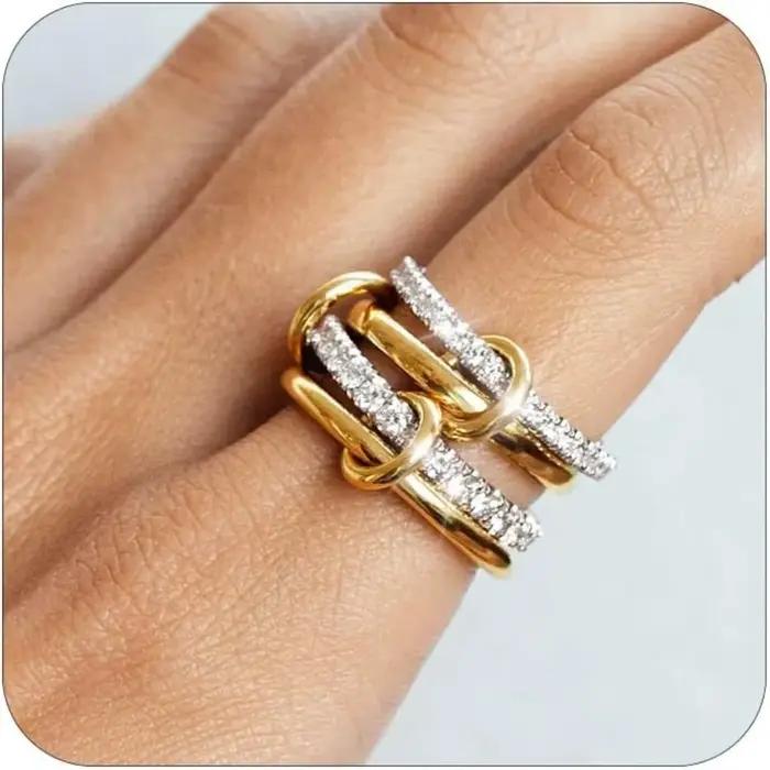 Bague en Zircon plaqué or 18 carats design futuriste pour homme et femme avec pierres précieuses en blanc, rouge, noir et vert pour toutes les occasions sociales et professionnelles