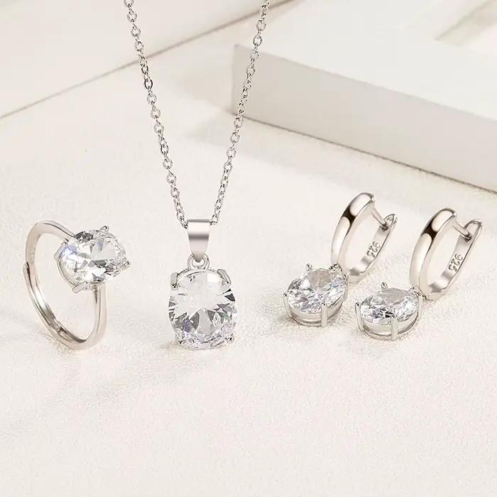 Ensemble de bijoux en argent sterling 925 sertie de zirconium blanc pour femmes, parfait pour les occasions spéciales comme les mariages, fiançailles et anniversaires