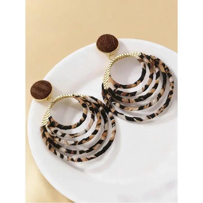 1 paire de boucles d'oreilles vintage faites à la main avec motif léopard et cercle géométrique