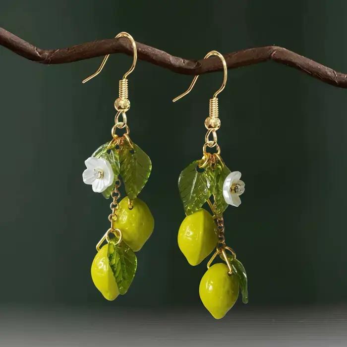 Boucles d'oreilles personnalisées citron en résine avec longue pampille fruits d'été bijoux bohèmes polyvalents pour femmes occasions spéciales