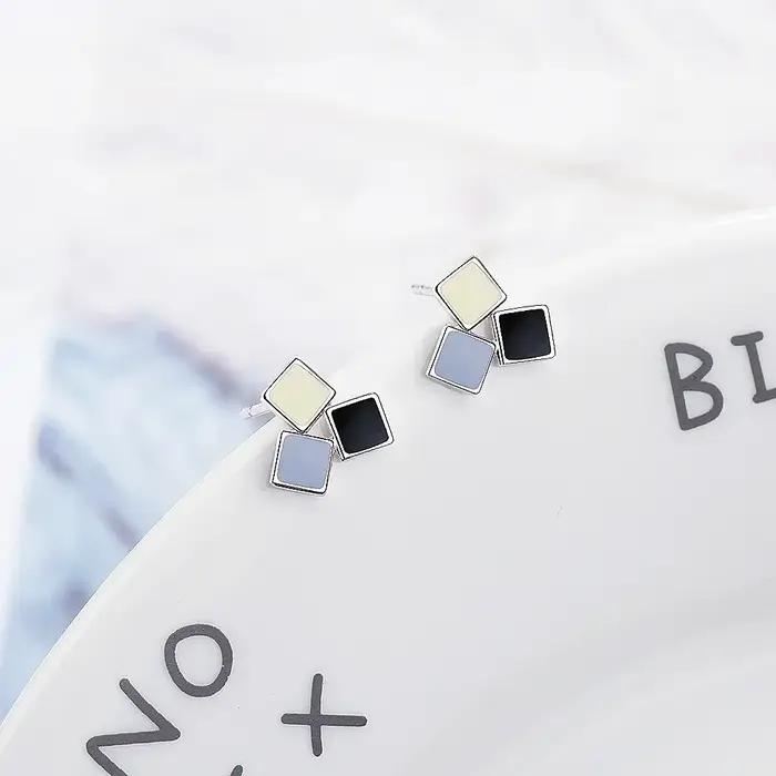 Boucles d'oreilles à clous carrées en argent Sterling 925 avec zirconium et cristal pour femme style élégant et moderne