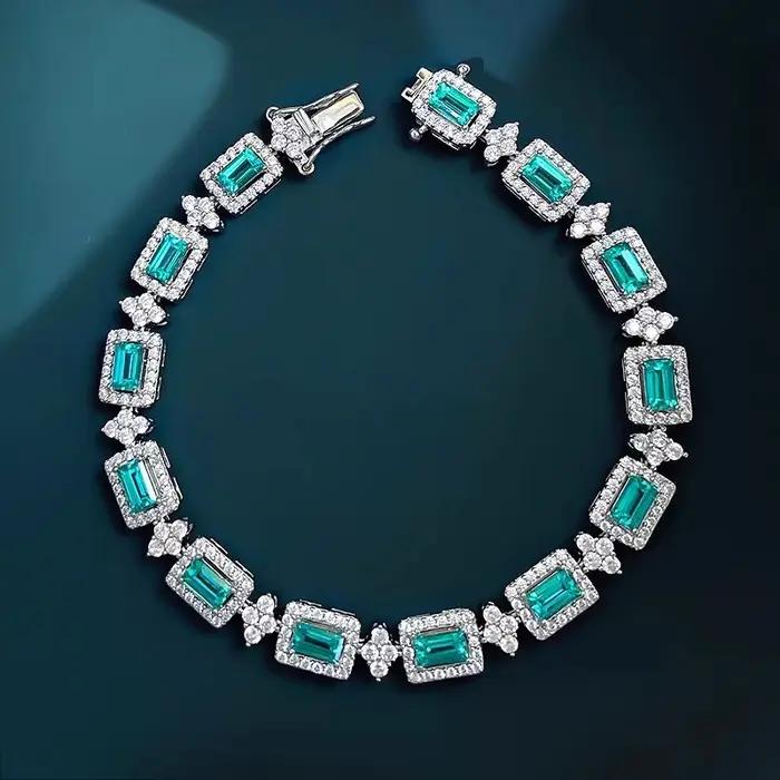 Bracelet Paraiaba - Bijou raffiné pour femme en tourmaline taille émeraude