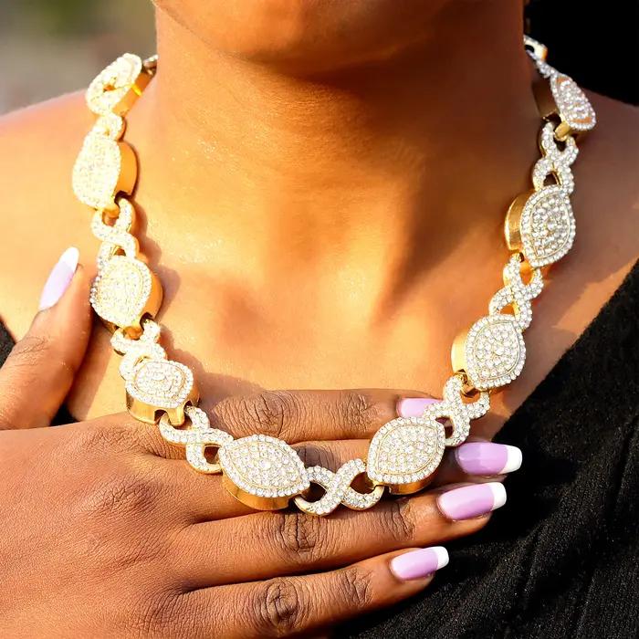 Collier chaîne maillons Marquise de luxe pour femme