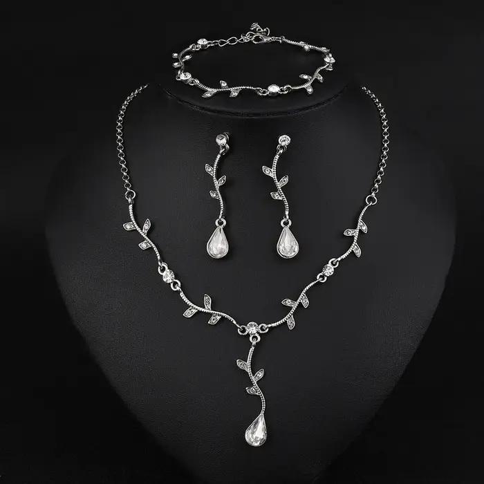 Parures de bijoux plaqués or CC pour femmes