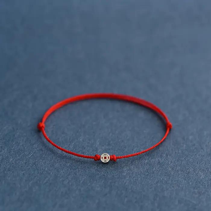 Bracelet à cordes rouges avec mini perles de pièces de monnaie de couleur argent Protection Kabbale Bracelets en cordon noir faits à la main pour femmes hommes filles garçons