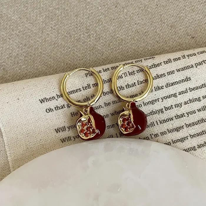 Colliers et boucles d'oreilles de luxe pour femmes