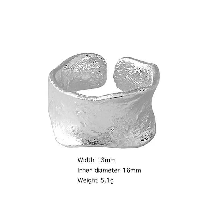 Bagues Chunky Gothiques Grandes et Brillantes Ajustables Or et Argent pour Femmes